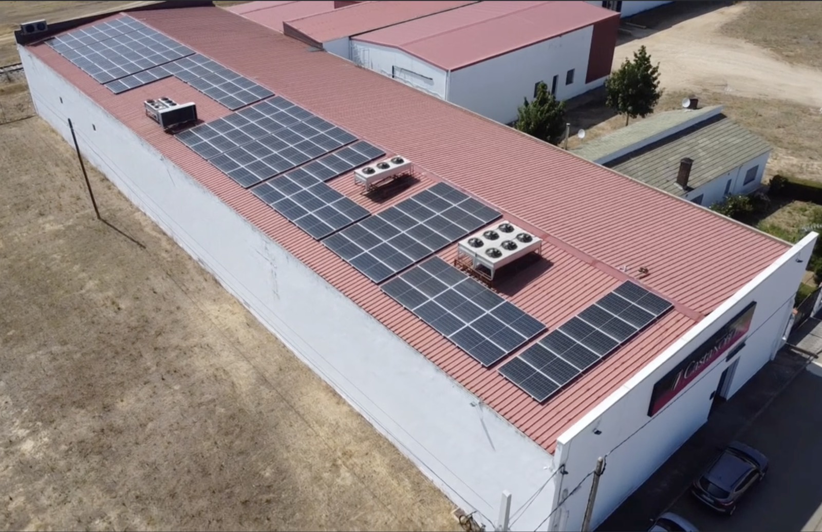 Energía solar en el secadero: el mismo sol que cura nuestro jamón